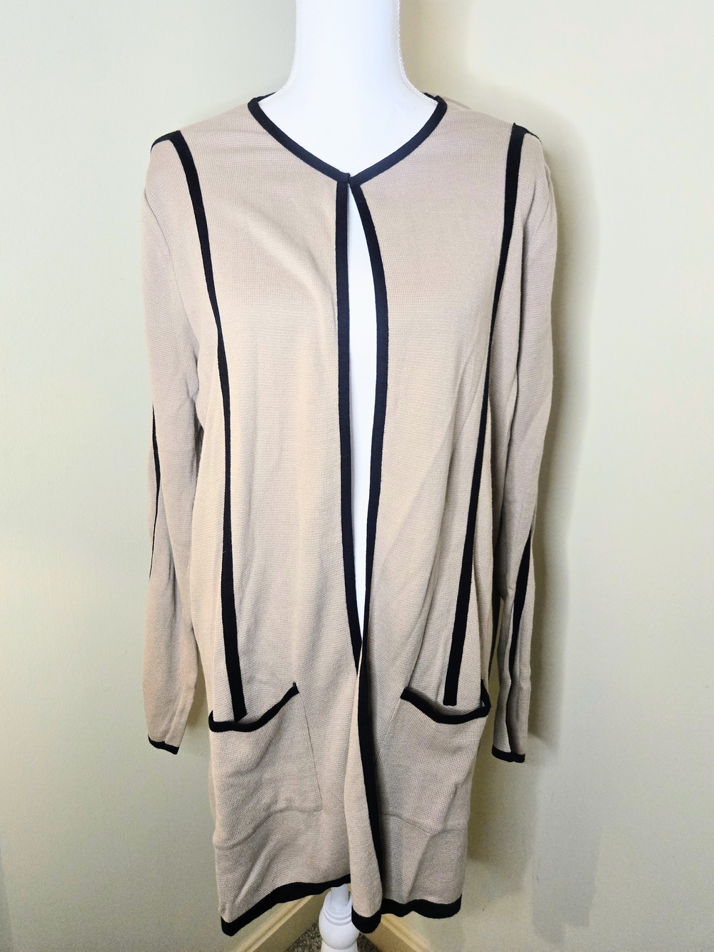 Dana Buchman Beige Longline Cardigan Dress with Black Trim